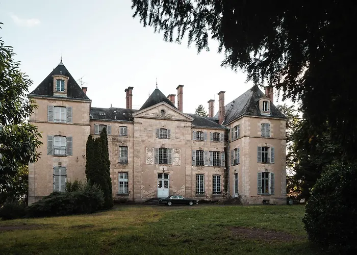 Chateau De Sainte-Severe